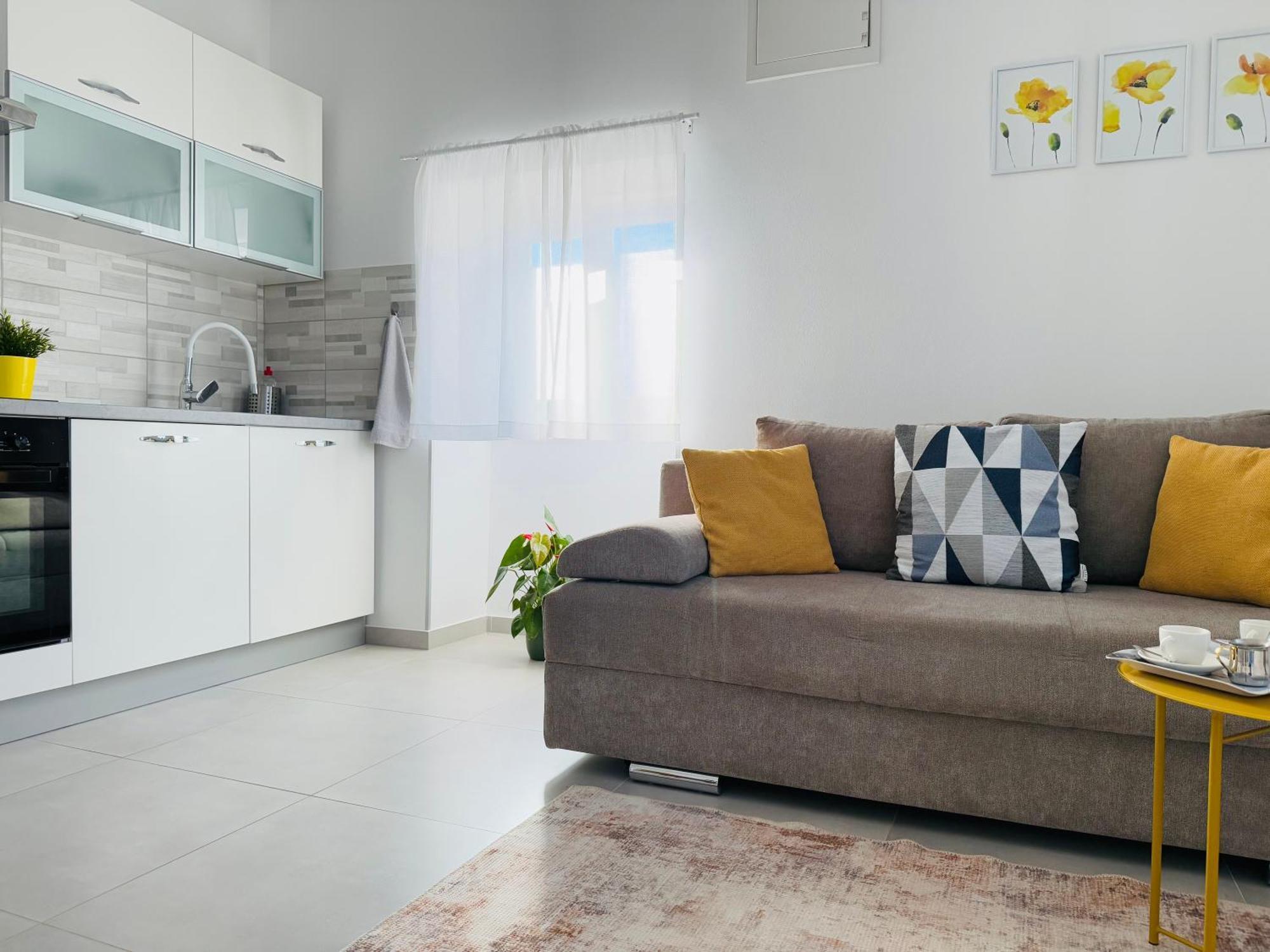 Apartment Erika - For 2 Near The Beach Pula Bagian luar foto