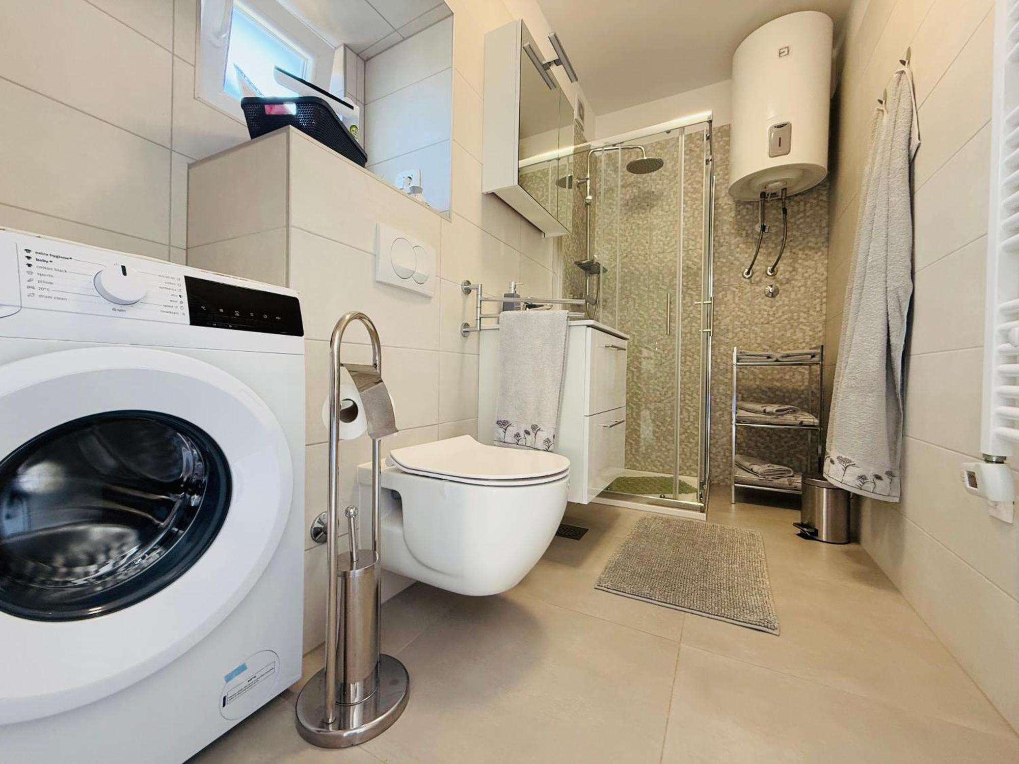 Apartment Erika - For 2 Near The Beach Pula Bagian luar foto